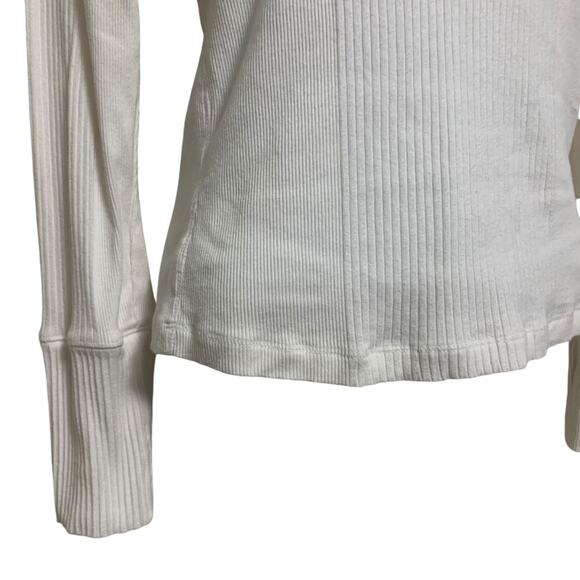 Free People Long Sleeve Turtleneck Womens Size M - Picture 3 of 7